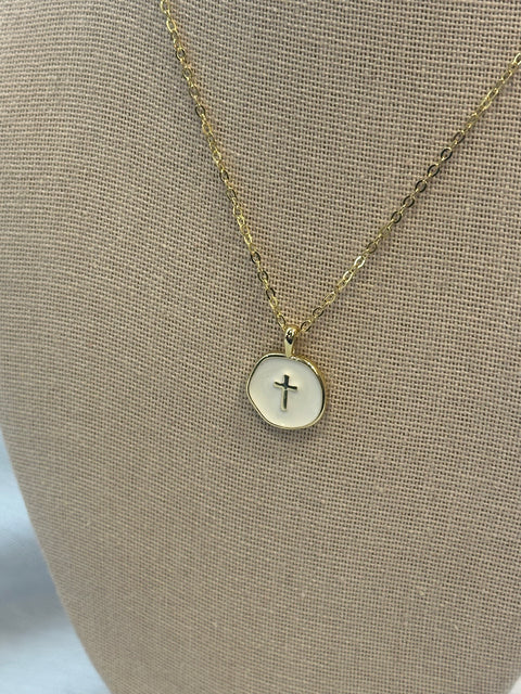 Collar cruz redondo