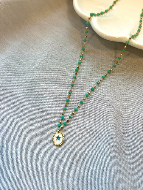 Collar estrella blanco con verde agua