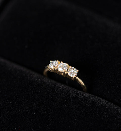Anillo petite Estela