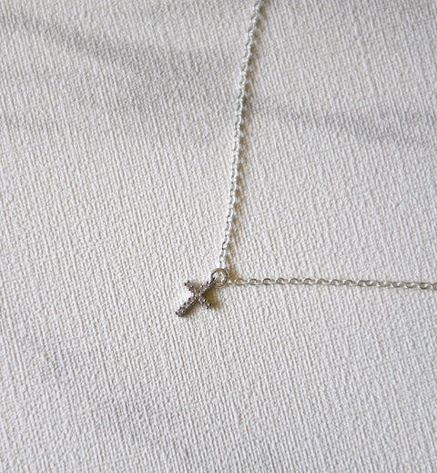 Collar Cruz Circones Plata
