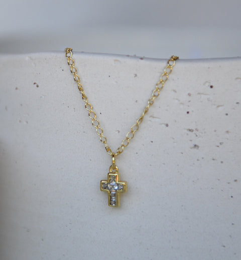 Collar Cruz Pavé