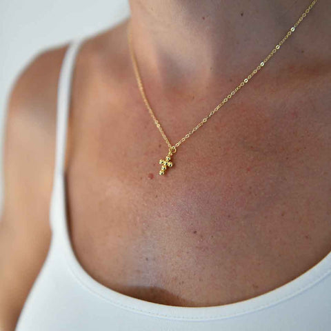 Collar Cruz Pelotitas