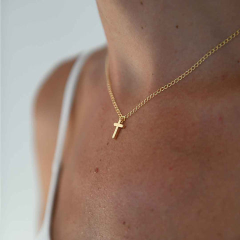 Collar Cruz Relieve