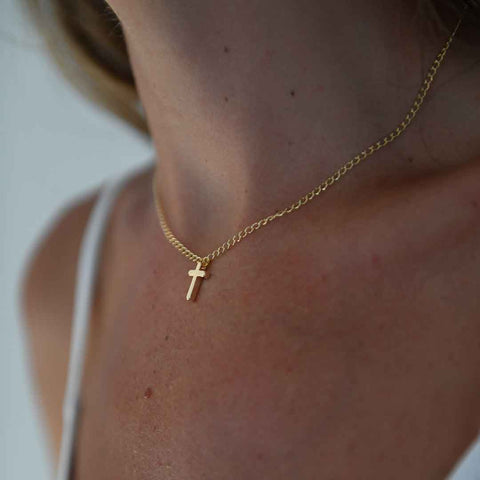 Collar Cruz Relieve