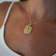 Collar Virgen Perlas Blancas