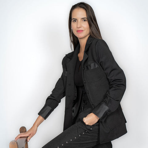 CHAQUETA CORTES NEGRA