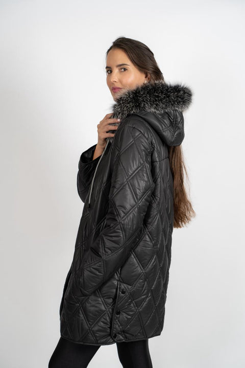 PARKA NEGRA GORRO